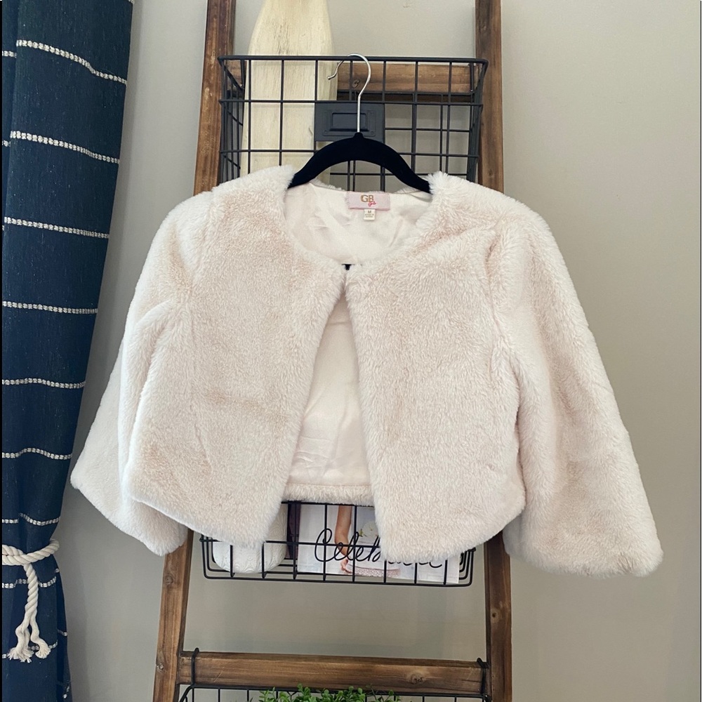 Girls fluffy coat